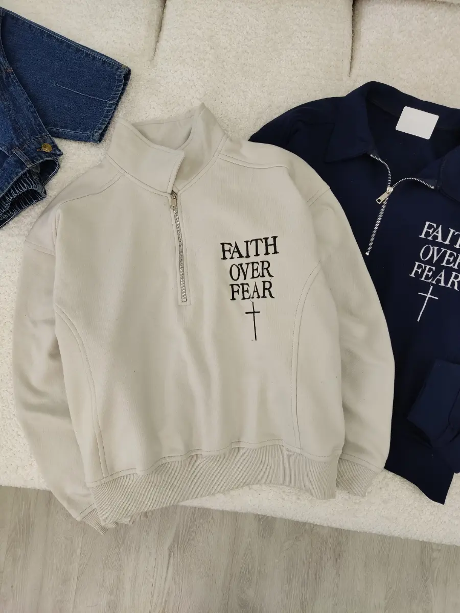 بلوز نیم زیپ پروانه